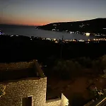 Onar Mani 4* Néon Oítilon