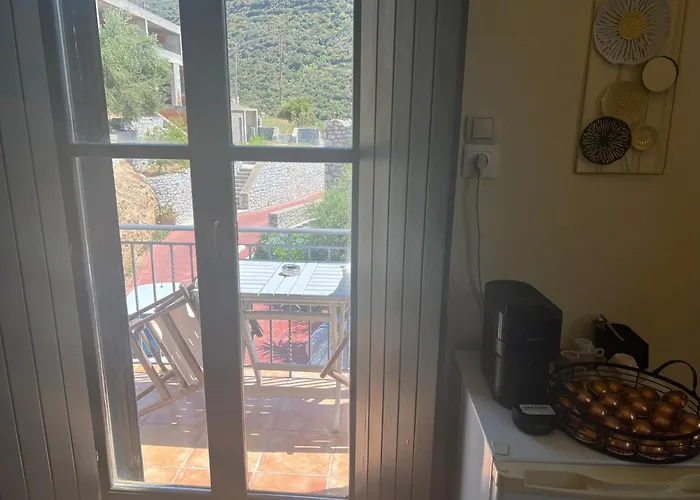 Onar Mani Néon Oítilon